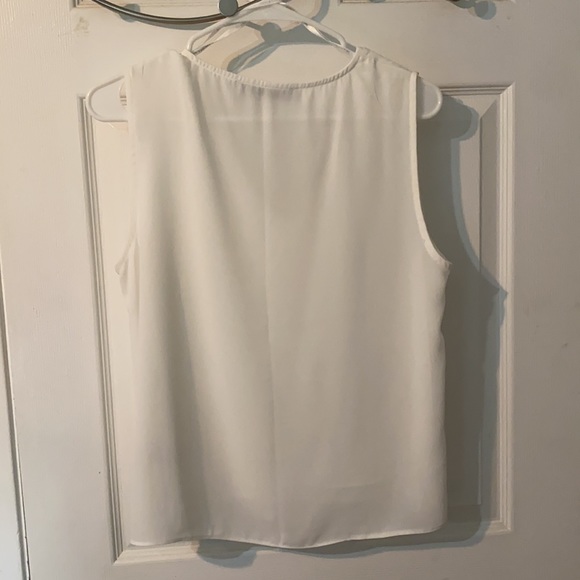 Crepe V-Neck Cami - Picture 5 of 5